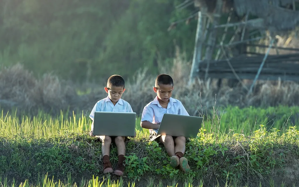 Indonesia Rural Broadband Access